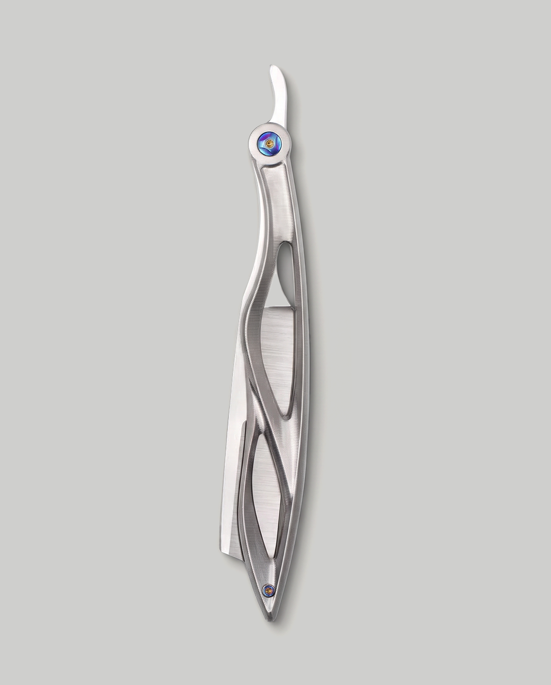 The Straight Razor - Titanium
