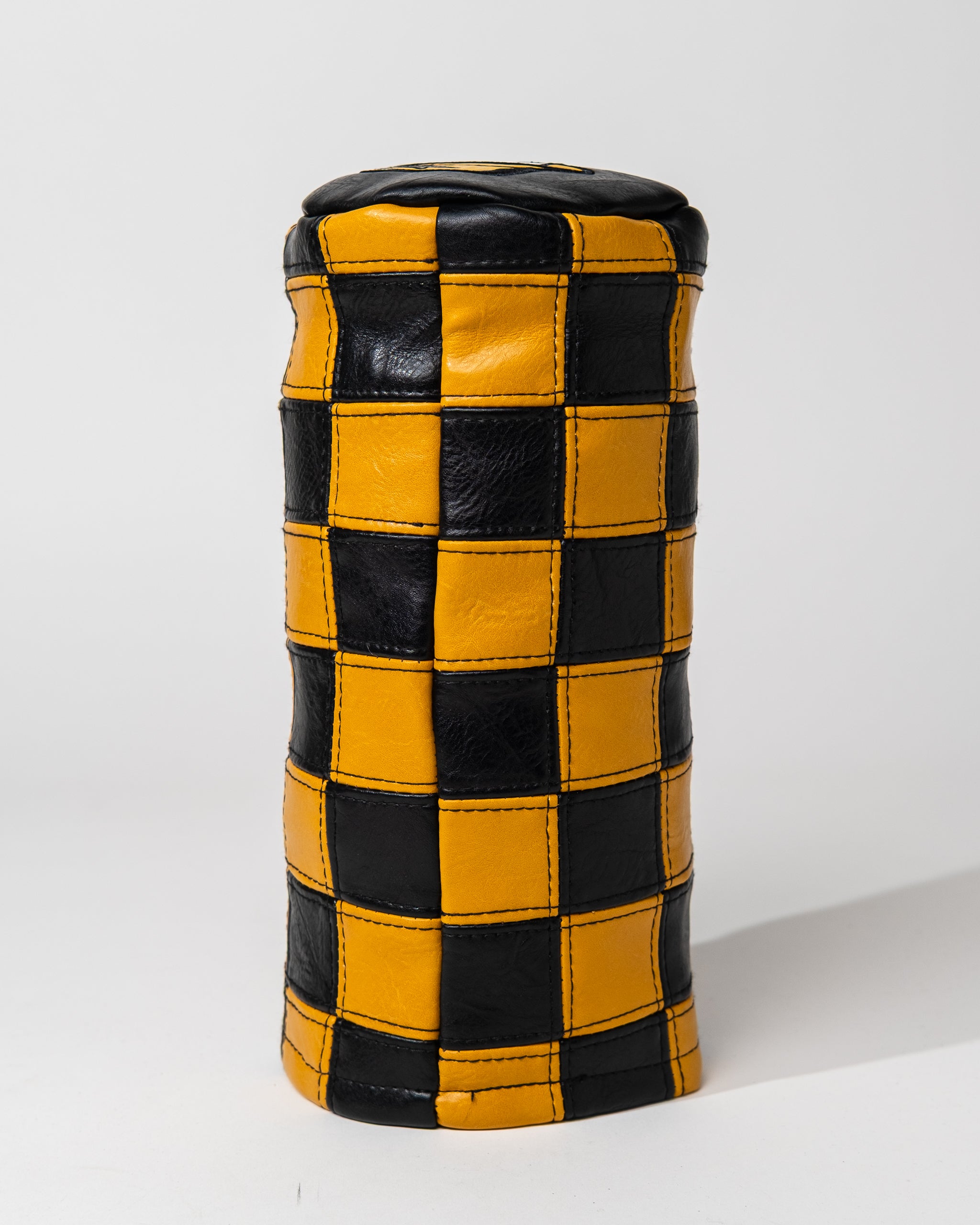 Devereux Checkered Barrel Driver Cover - Black / Gold - $58.00 at Devereux Golf