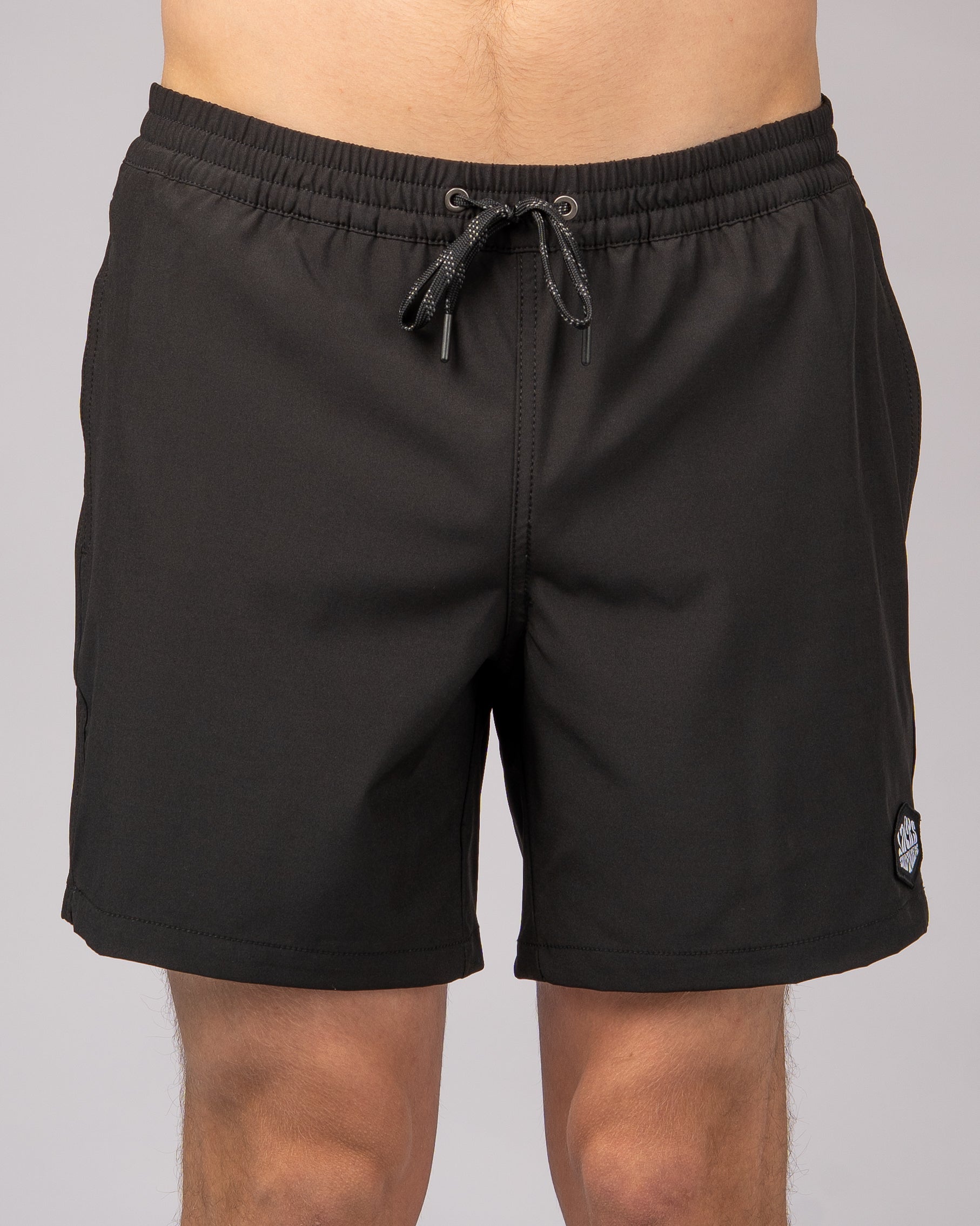 Duval Shorts - Black