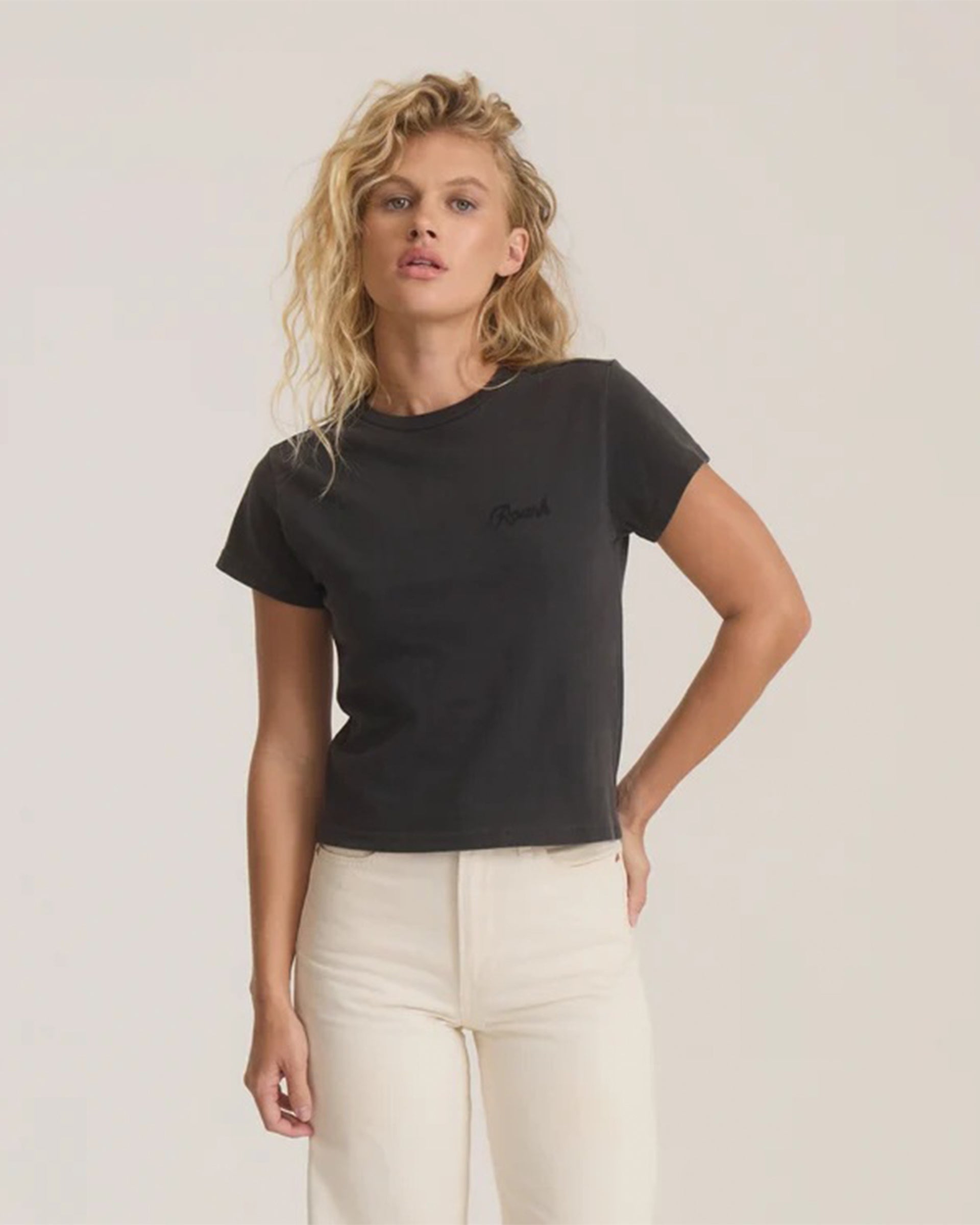 Women's Safecamp Muse Premium Tee