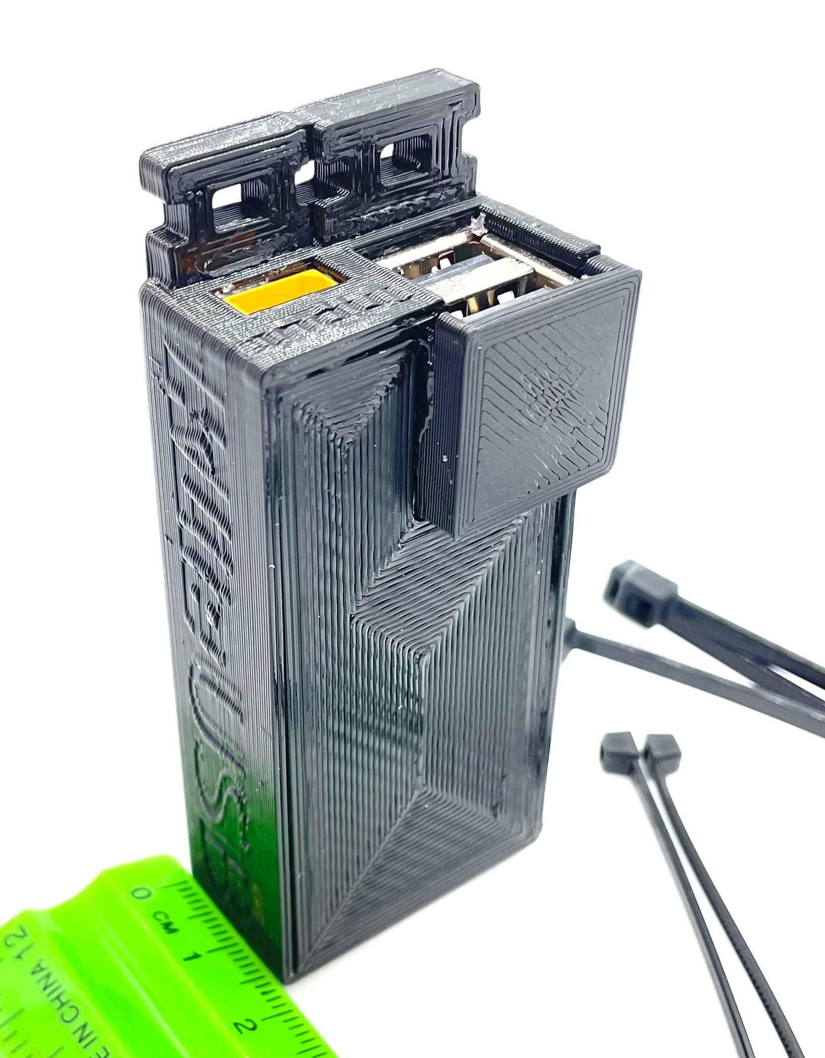 Factory Cosmetic Blem: kLite Dual USB Charger