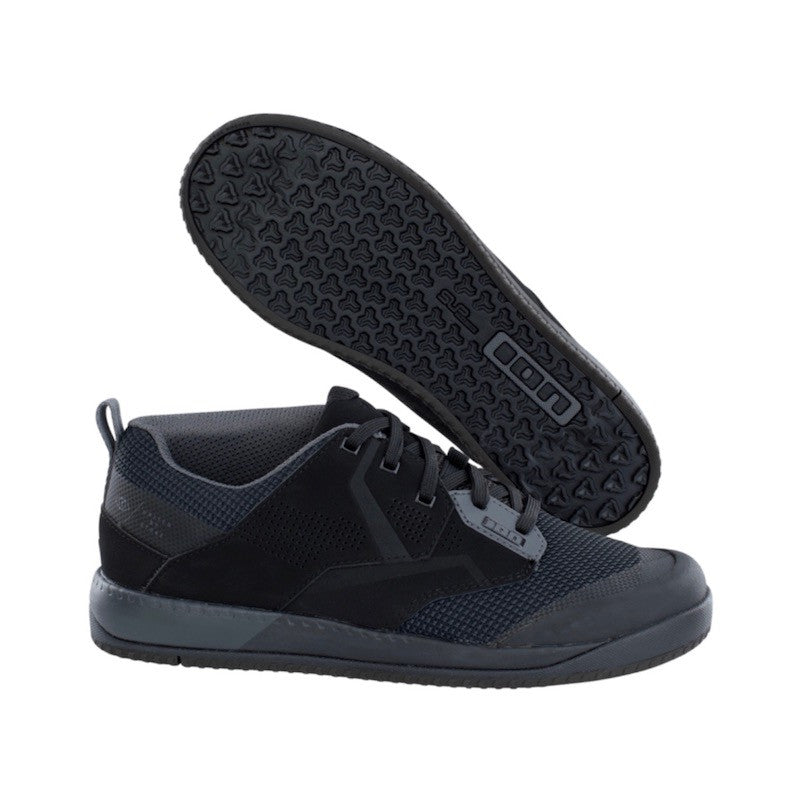 Scrub Amp Shoe